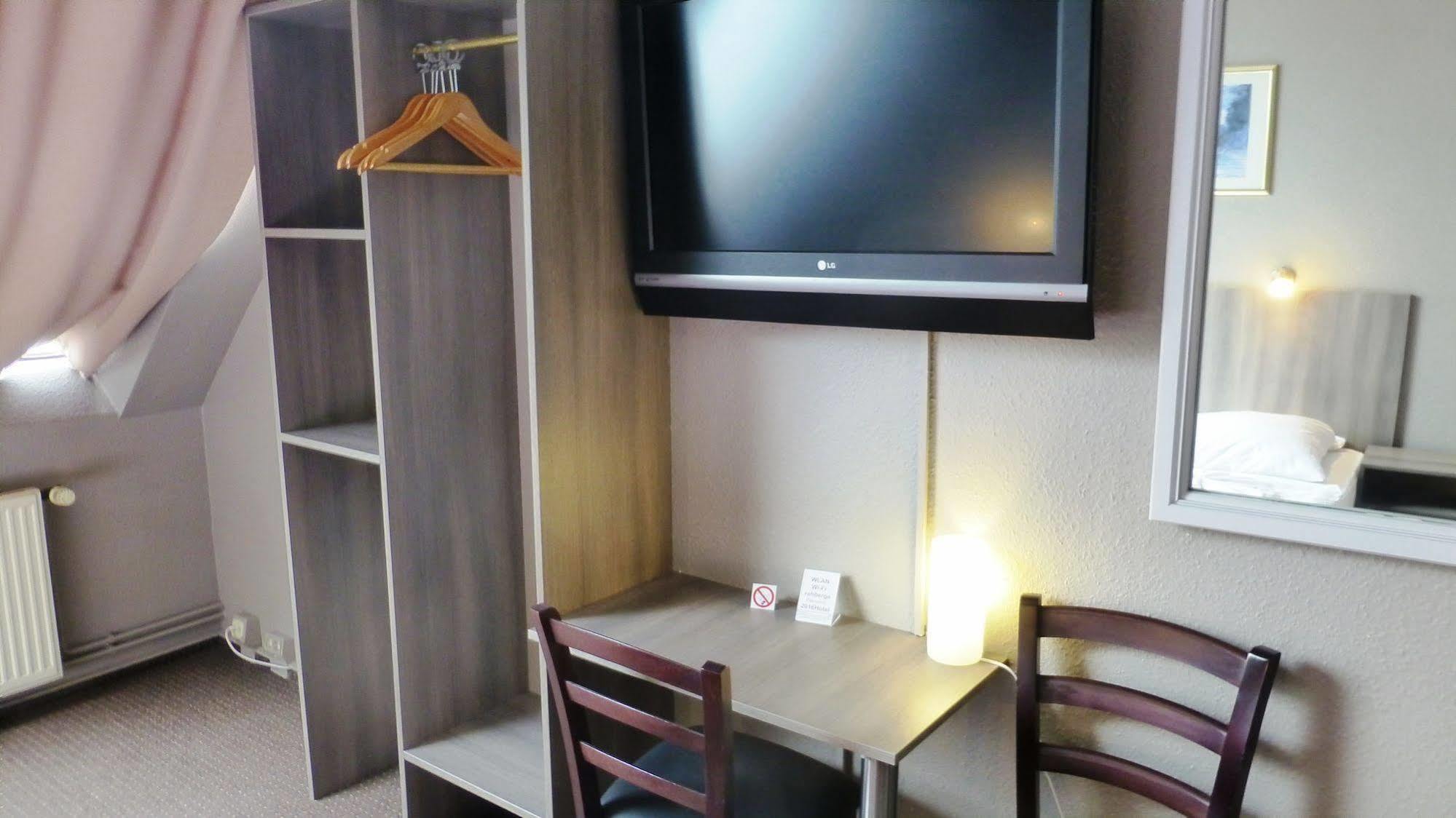 Hotel Rehberge Berlin Mitte Eksteriør billede